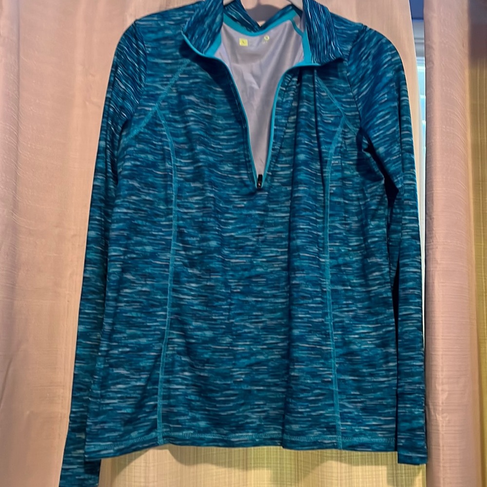 Xersion workout top